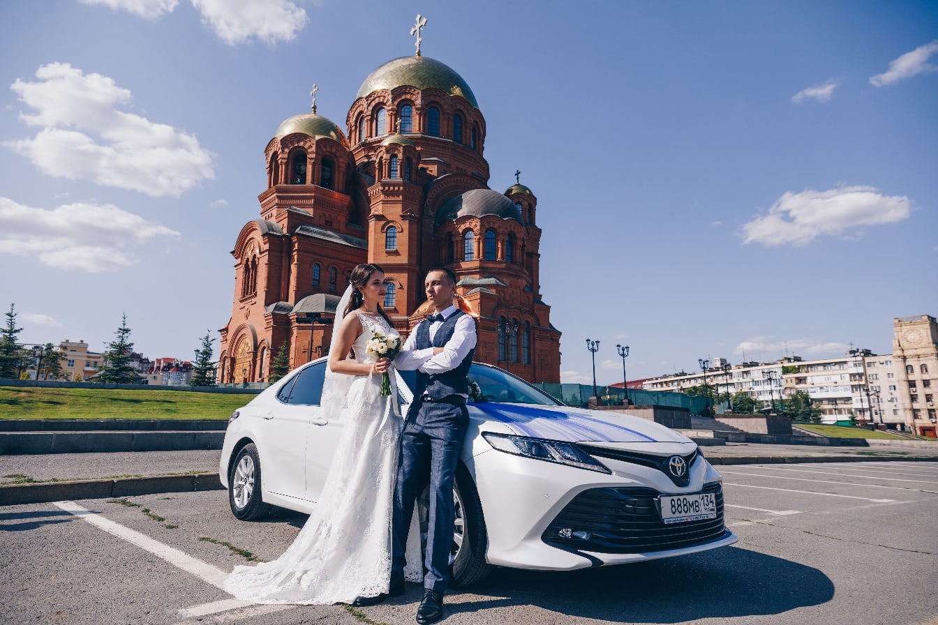 Свадебная фотография-любимое дело! Ваш фотограф в Волгограде Андрей Данцев-доступная цена и отличный взгляд на происходящее через объектив профессионального оборудования!
