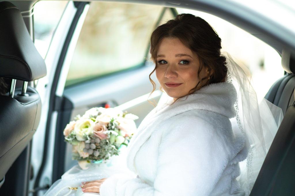 Наши невесты выбирают автомобили марки Toyota! Великолепный выбор и лучший свадебный кортеж для наших дорогих заказчиков! Авто кортеж ДАНКО - машины и свадебные украшения в наличии!