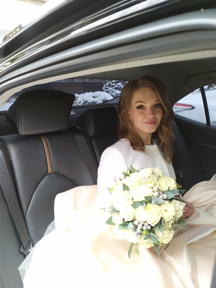 11 января 2020 года, Данко-кортеж Волгоград и наша счастливая невеста! Стильной свадьбе - ДА! Комфортным свадебным машинам - ДА! Изящным свадебным украшениям на авто - ДА!